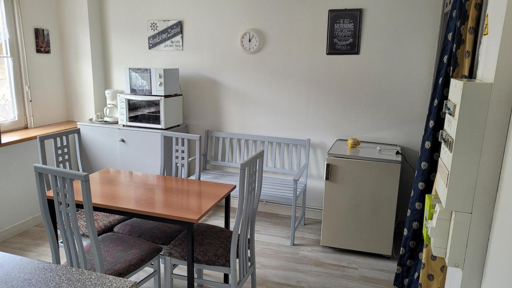 Charmant Appartement Charency-Vezin Exteriör bild