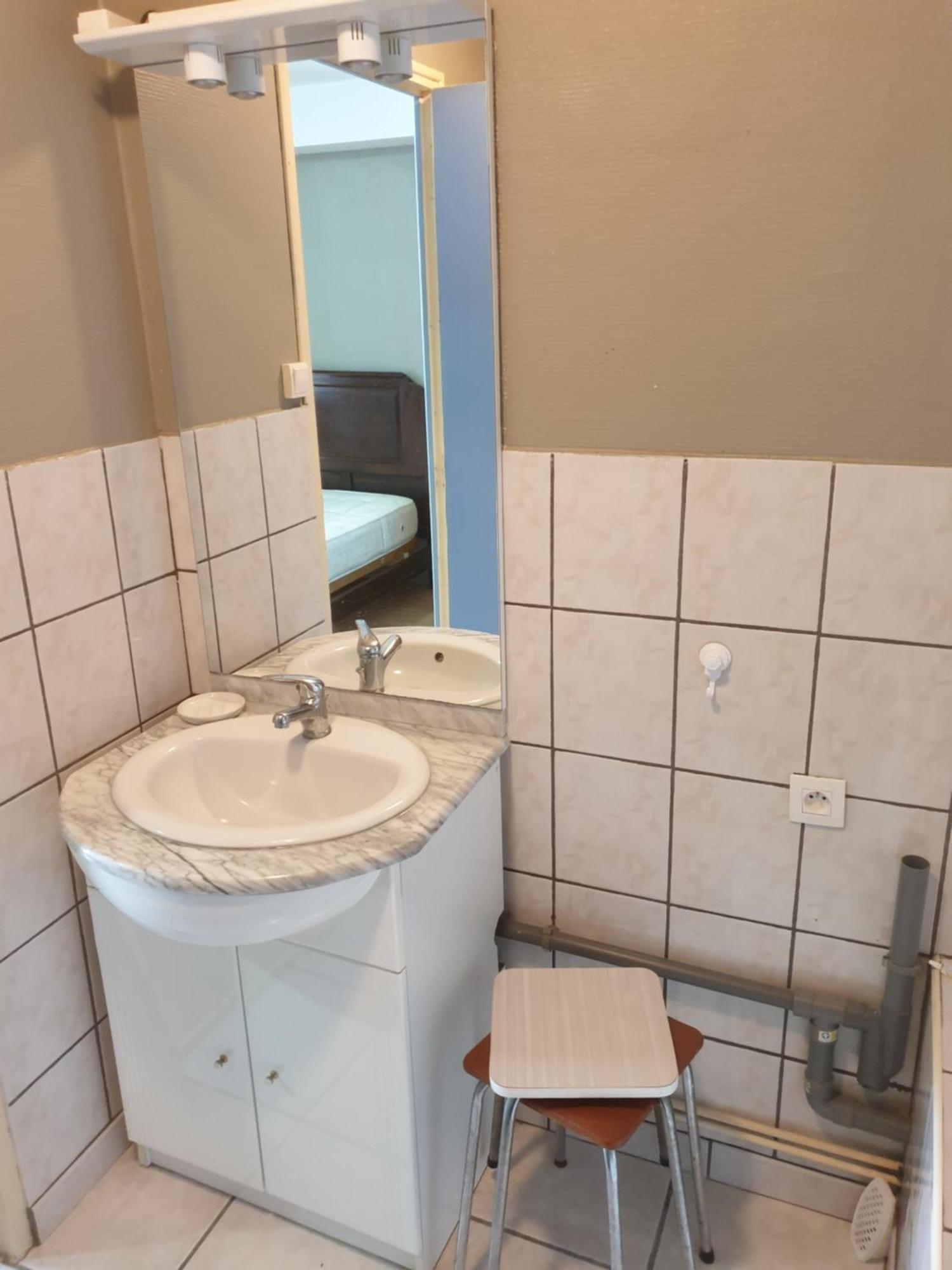 Charmant Appartement Charency-Vezin Exteriör bild